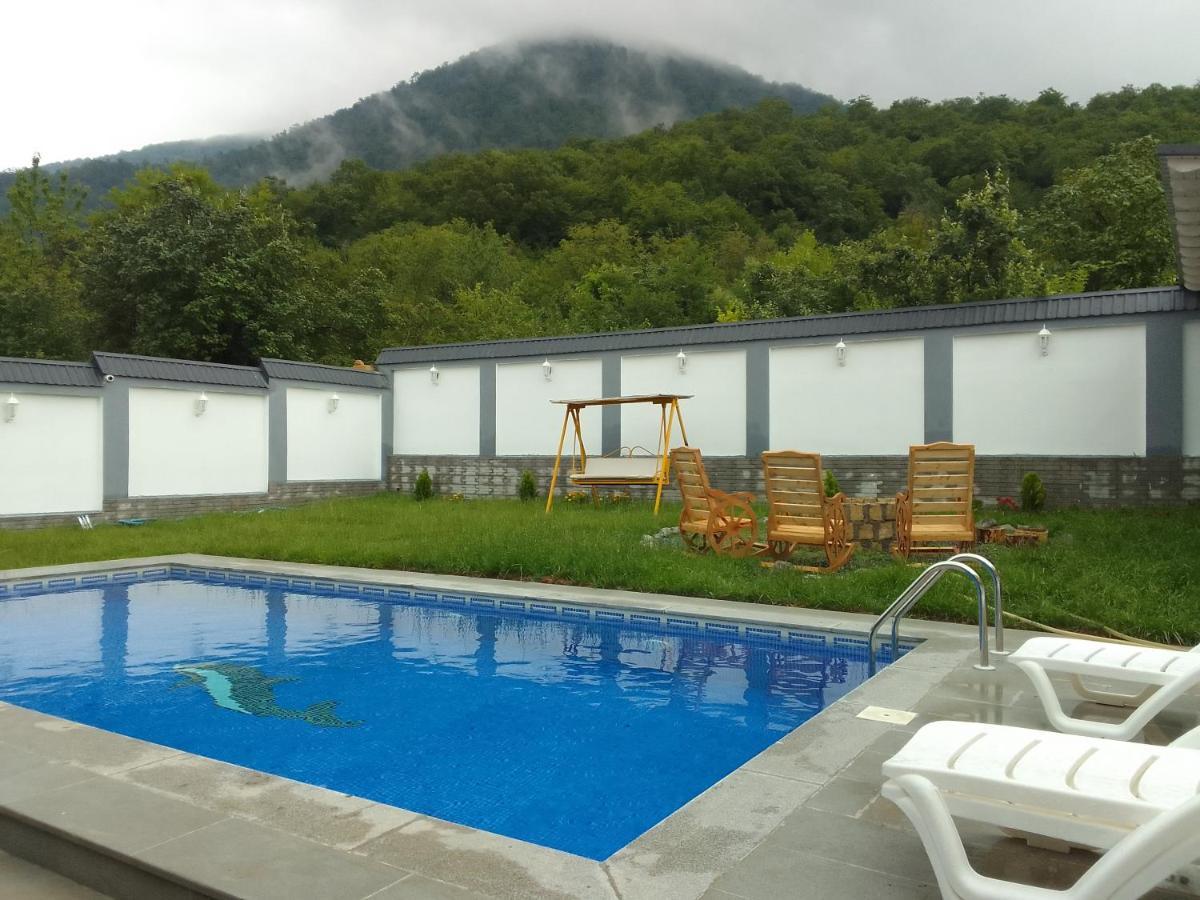 Qafqaz Mountside Chalet Villa Gabala Exteriör bild