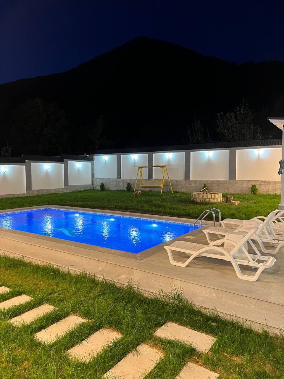 Qafqaz Mountside Chalet Villa Gabala Exteriör bild